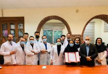 مراسم تقدیر و تشکر از سرکار خانم آقاجانی مسئول سه دوره دبیرخانه انجمن جراحان عروق