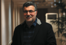 کتاب پیشکسوتان جراحی عروق ایران (فصل سوم): دکتر محمدرضا ظفرقندی